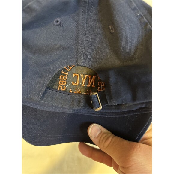 Lot of 7 General New York Hats and New York Yankee Hats  ***Read Description*** - Picture 8 of 16